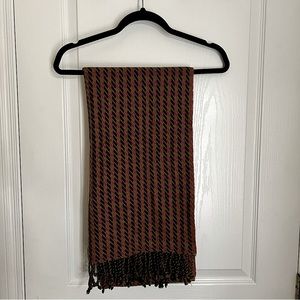J Crew Tan and Pink Houndstooth Wool Fringe Scarf